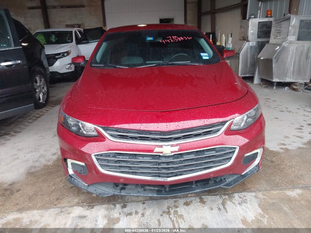 1G1ZD5STXJF260137 Chevrolet MALIBU LT
