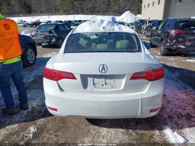 Продаж на аукціоні авто 2015 Acura Ilx 2.0l, vin: 19VDE1F51FE002117, номер лоту: 44238891