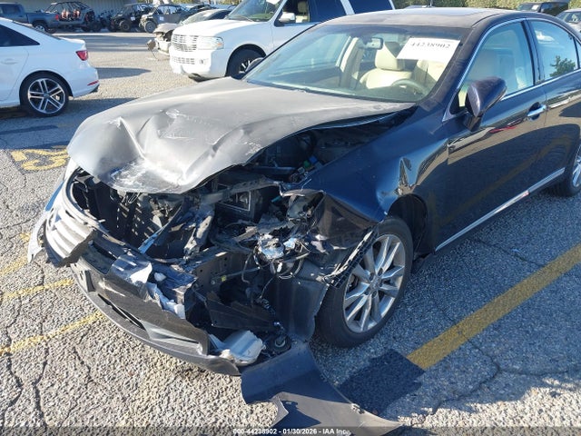 44238902 :رقم المزاد ، JTHBK1EG7A2360949 vin ، 2010 Lexus Es 350 مزاد بيع