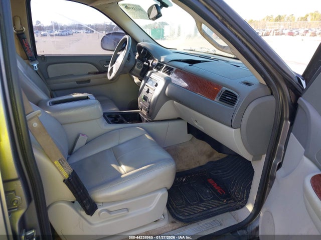 2007 GMC YUKON 1GKFC130X7R201482 Photo 4