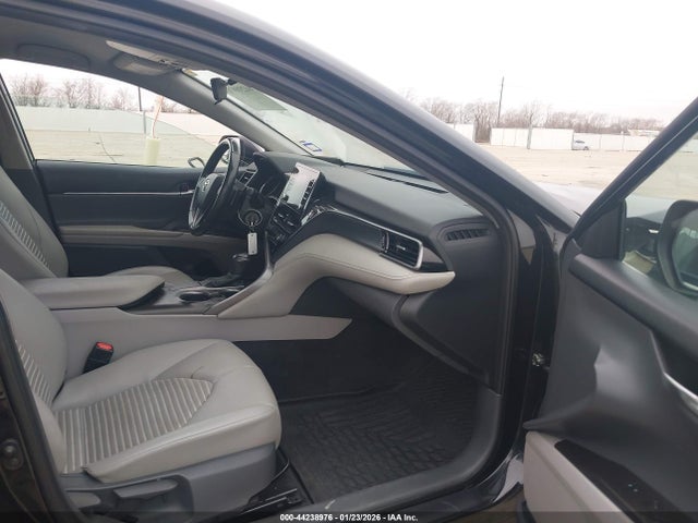 4T1G11AK5MU574668 Toyota CAMRY SE