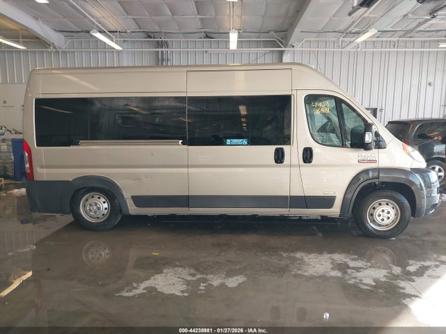 Aukcja sprzedaży 2016 Ram Promaster 2500 Window Van High Roof, vin: 3C6TRVPG4GE128527, numer aukcji: 44238981