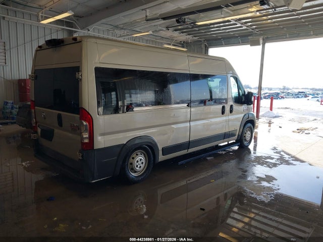 Aukcja sprzedaży 2016 Ram Promaster 2500 Window Van High Roof, vin: 3C6TRVPG4GE128527, numer aukcji: 44238981