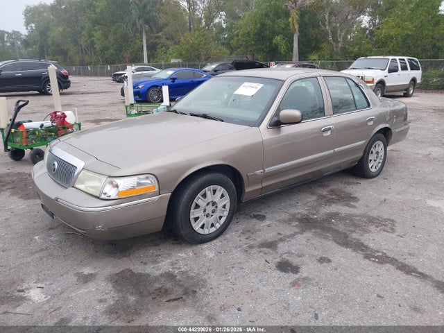 2005 MERCURY GRAND MARQUIS 2MEFM74W55X671628 Photo 1