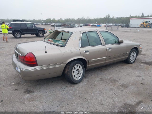 2005 MERCURY GRAND MARQUIS 2MEFM74W55X671628 Photo 3