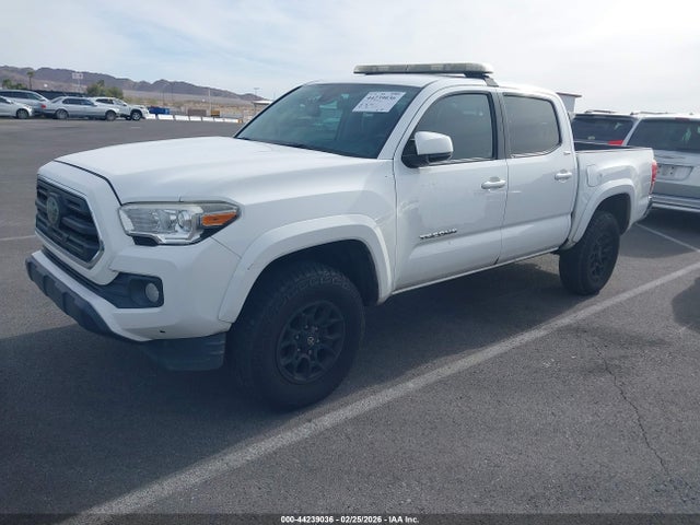 3TMAZ5CN0KM086098 Toyota Tacoma Sr5 V6