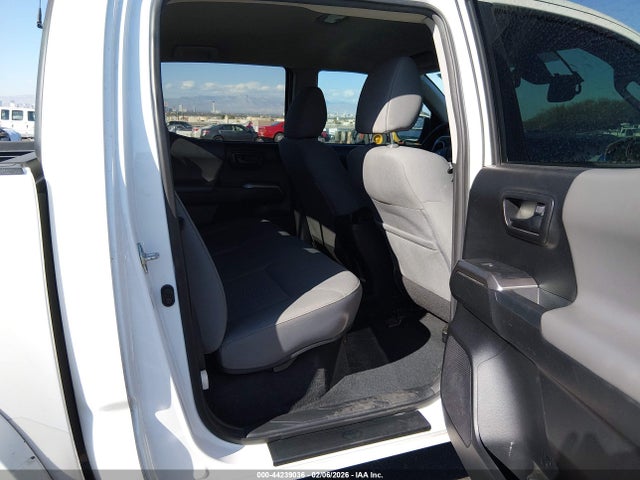 3TMAZ5CN0KM086098 Toyota Tacoma Sr5 V6