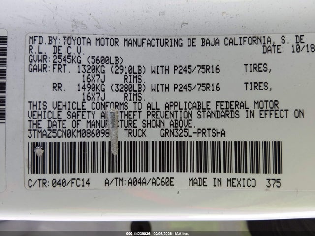 3TMAZ5CN0KM086098 Toyota Tacoma Sr5 V6