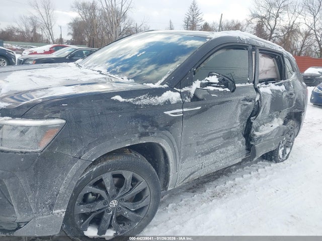 2023 Volkswagen Taos 1.5t Se მანქანა იყიდება აუქციონზე, vin: 3VVYX7B2XPM315290, აუქციონის ნომერი: 44239041