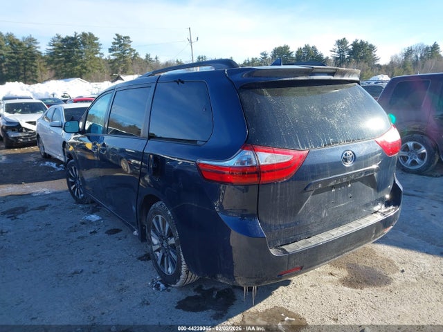5TDJZ3DC9KS211939 Toyota Sienna Le 7 Passenger
