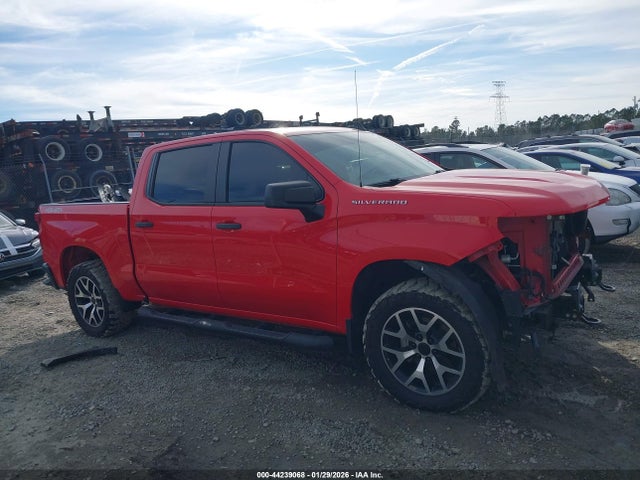 44239068 :رقم المزاد ، 1GCUYAEF7LZ271196 vin ، 2020 Chevrolet Silverado 1500 4wd  Short Bed Wt مزاد بيع