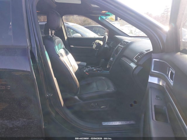 2016 FORD EXPLORER 1FM5K8F85GGC45613 Photo 4
