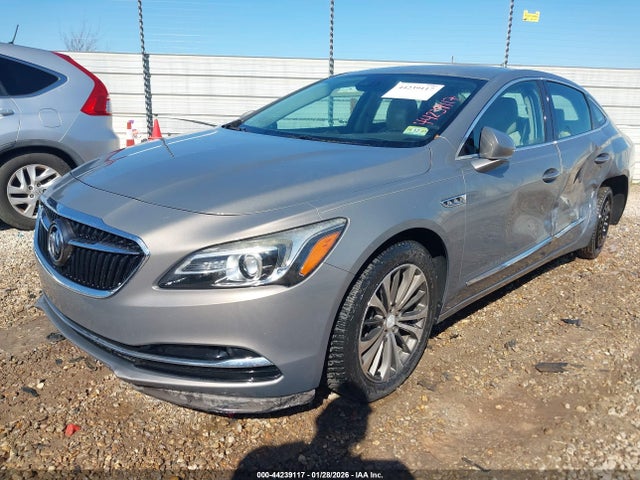44239117 :رقم المزاد ، 1G4ZR5SS3HU146322 vin ، 2017 Buick Lacrosse Premium مزاد بيع