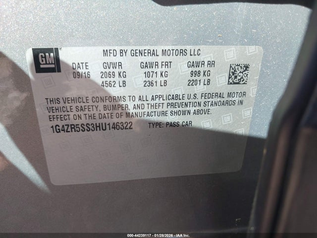 44239117 :رقم المزاد ، 1G4ZR5SS3HU146322 vin ، 2017 Buick Lacrosse Premium مزاد بيع