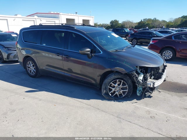 2021 CHRYSLER VOYAGER 2C4RC1DG1MR504452