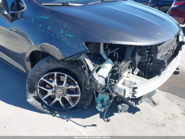 2021 CHRYSLER VOYAGER 2C4RC1DG1MR504452 Photo 5