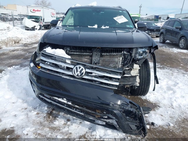 1V2XR2CA0KC592441 Volkswagen Atlas 3.6l V6 Se W/technology R-line