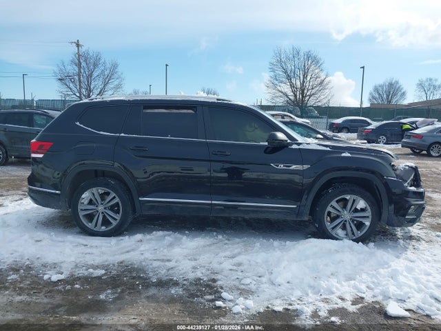 1V2XR2CA0KC592441 Volkswagen Atlas 3.6l V6 Se W/technology R-line