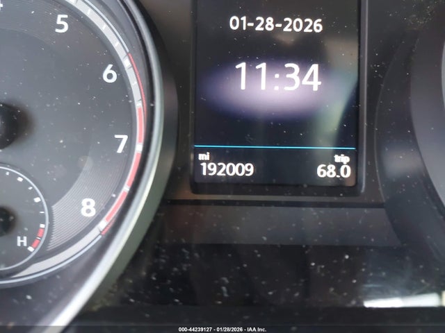 1V2XR2CA0KC592441 Volkswagen Atlas 3.6l V6 Se W/technology R-line