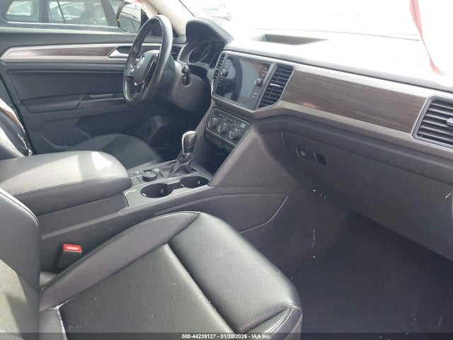 1V2XR2CA0KC592441 Volkswagen Atlas 3.6l V6 Se W/technology R-line