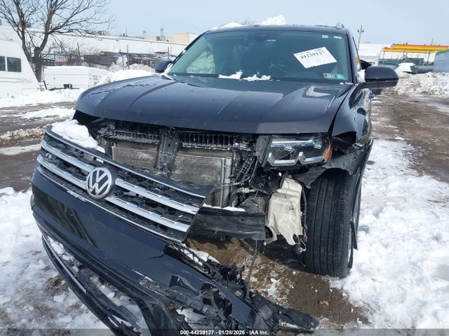 1V2XR2CA0KC592441 Volkswagen Atlas 3.6l V6 Se W/technology R-line