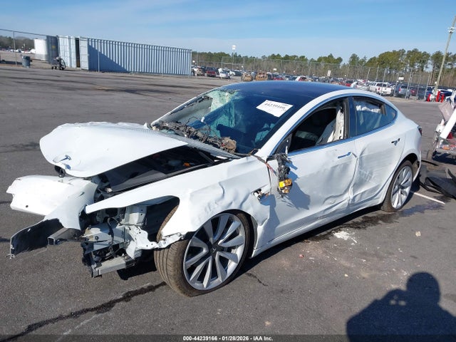 2018 TESLA MODEL 3 5YJ3E1EA6JF050149 Photo 1