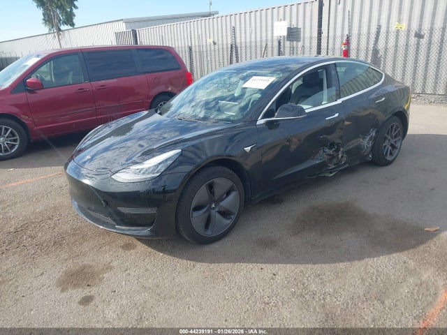 Продаж на аукціоні авто 2020 Tesla Model 3 Standard Range Plus Rear-wheel Drive/standard Range Rear-wheel Drive, vin: 5YJ3E1EA6LF609282, номер лоту: 44239191