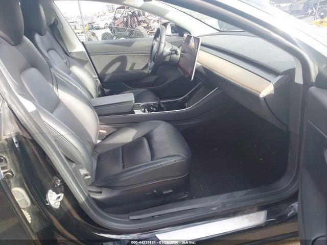 Продаж на аукціоні авто 2020 Tesla Model 3 Standard Range Plus Rear-wheel Drive/standard Range Rear-wheel Drive, vin: 5YJ3E1EA6LF609282, номер лоту: 44239191