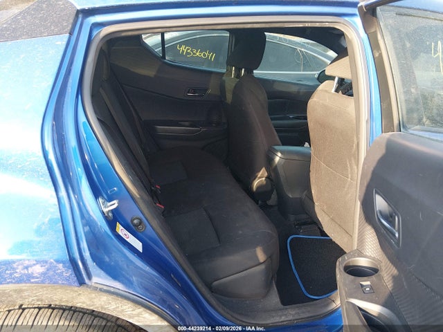 2019 Toyota C-hr Xle მანქანა იყიდება აუქციონზე, vin: JTNKHMBX7K1020824, აუქციონის ნომერი: 44239214