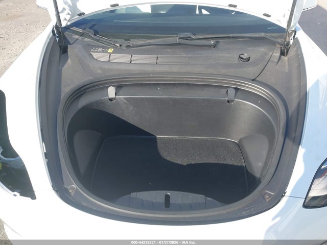 2018 TESLA MODEL 3 5YJ3E1EB4JF096703 Photo 9