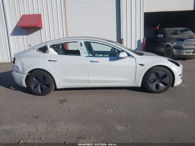 5YJ3E1EB4JF096703 Tesla Model 3 Long Range/performance