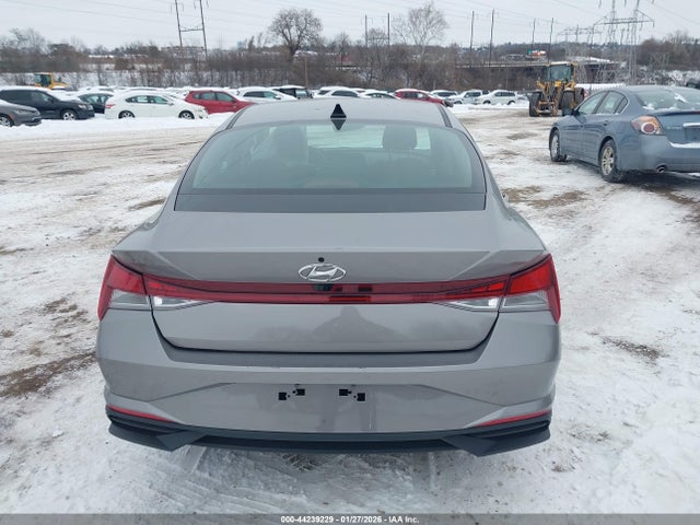 Hyundai ELANTRA SEL 2021 KMHLM4AG9MU139025 Image 17