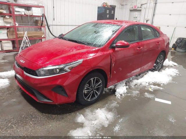KIA Forte Lxs 2024 3KPF24AD3RE741180 Image 2