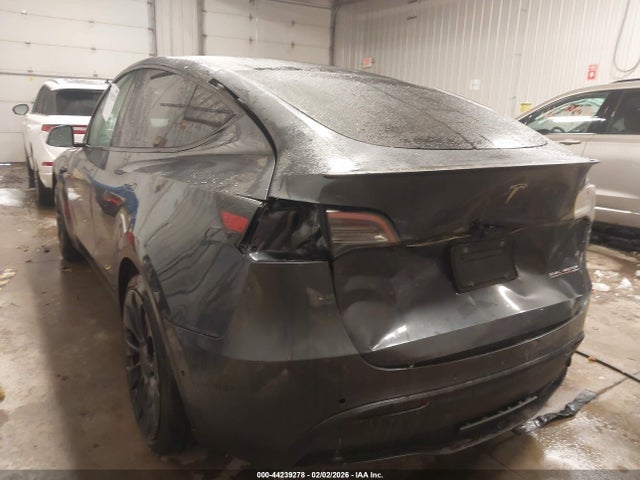 2022 TESLA MODEL Y 7SAYGDEF7NF455474 Photo 2