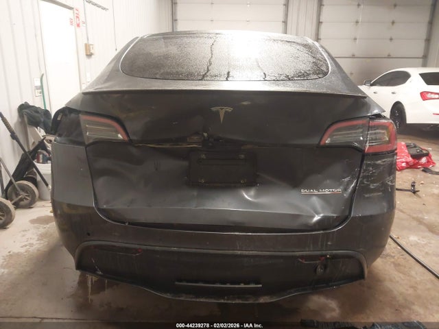 2022 TESLA MODEL Y 7SAYGDEF7NF455474 Photo 5
