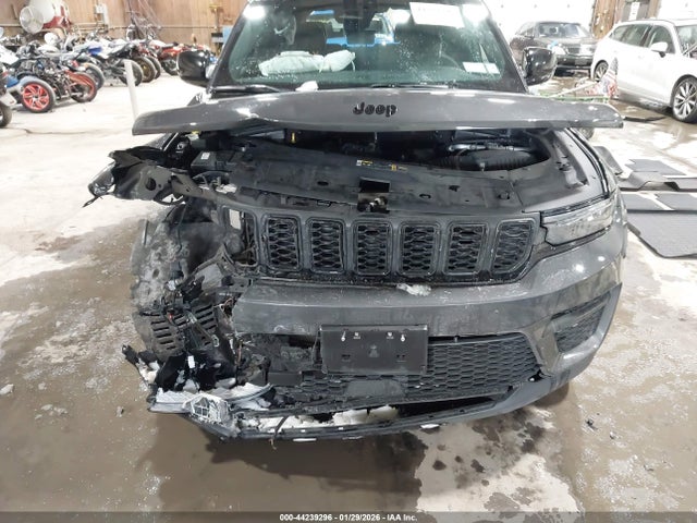 Продаж на аукціоні авто 2024 Jeep Grand Cherokee Altitude X 4x4, vin: 1C4RJHAG9RC716132, номер лоту: 44239296