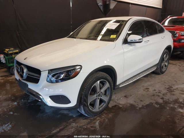 2018 Mercedes-benz Glc 300 Coupe 4matic მანქანა იყიდება აუქციონზე, vin: WDC0J4KB1JF403898, აუქციონის ნომერი: 44239304