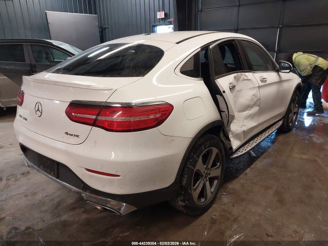 2018 Mercedes-benz Glc 300 Coupe 4matic მანქანა იყიდება აუქციონზე, vin: WDC0J4KB1JF403898, აუქციონის ნომერი: 44239304
