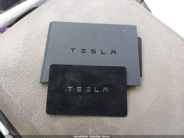 2024 TESLA MODEL X 7SAXCAE58RF442736 Photo 10