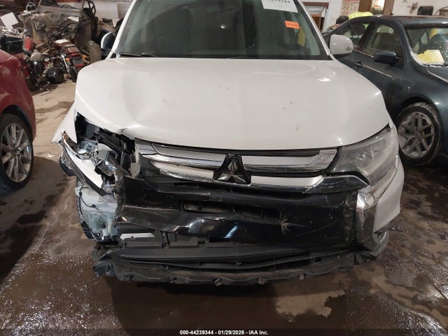 2017 MITSUBISHI OUTLANDER JA4AZ3A35HZ058675 Photo 5