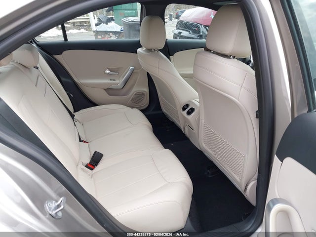 2019 MERCEDES-BENZ A 220 WDD3G4EB5KW025363 Photo 7
