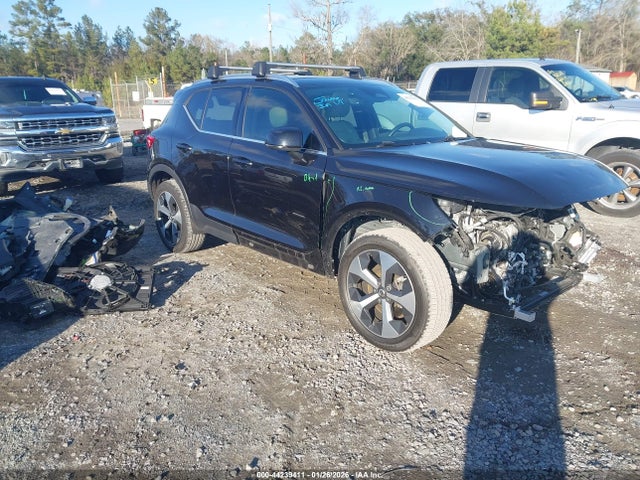 2023 VOLVO XC40 YV4L12UN0P2926079