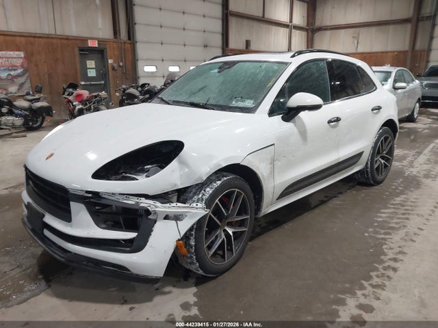 2022 PORSCHE MACAN WP1AG2A55NLB23867 Photo 1