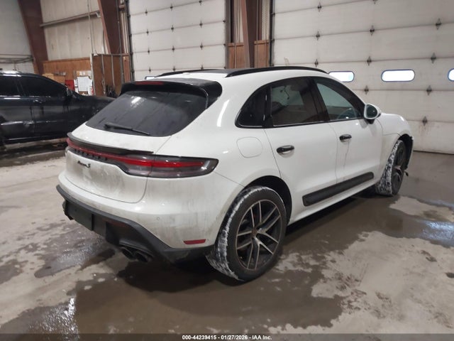 2022 PORSCHE MACAN WP1AG2A55NLB23867 Photo 3