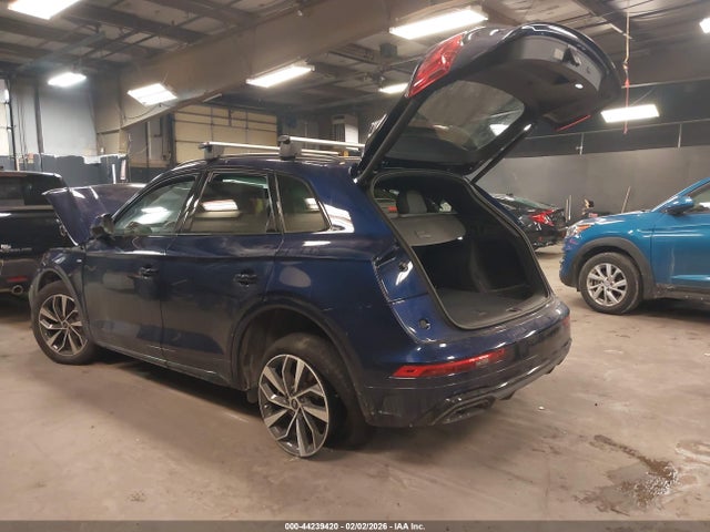 2024 AUDI Q5 WA1GAAFY0R2125445 Photo 2