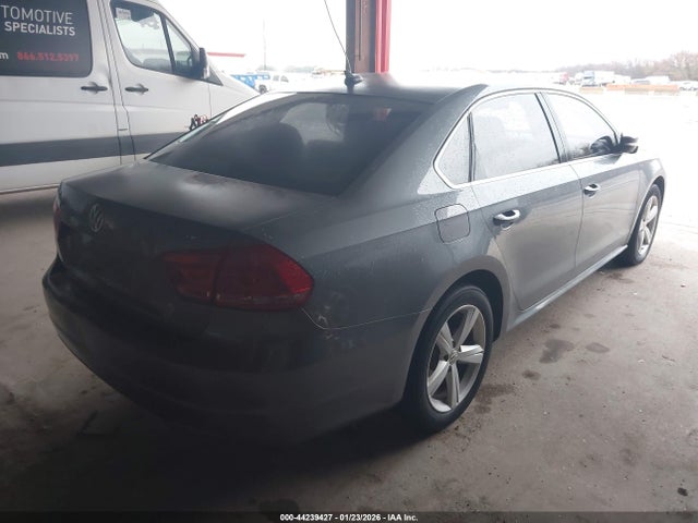 Volkswagen Passat 1.8t Se 2014 1VWBS7A35EC091063 Image 4