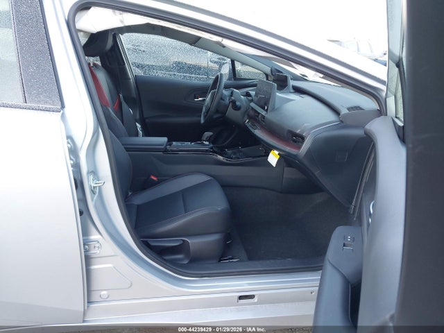 2026 TOYOTA PRIUS PLUG-IN HYBRID JTDACACU0T3055017 Photo 4