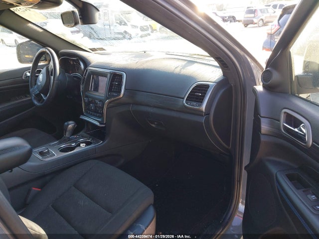1C4RJFAG7KC829345 Jeep Grand Cherokee Upland 4x4