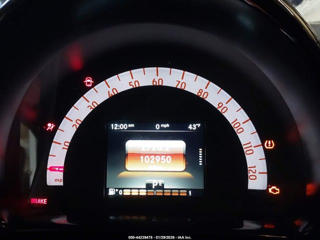 Продажа на аукционе авто 2016 Smart Fortwo Passion, vin: WMEFJ5DA9GK055571, номер лота: 44239478