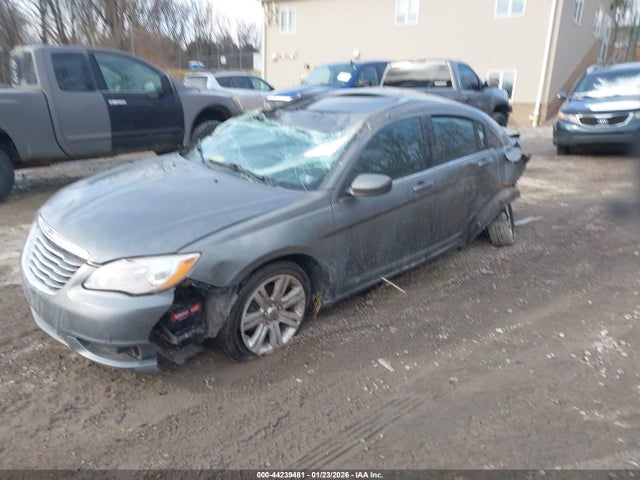 2012 CHRYSLER 200 1C3CCBBG6CN305475 Photo 1